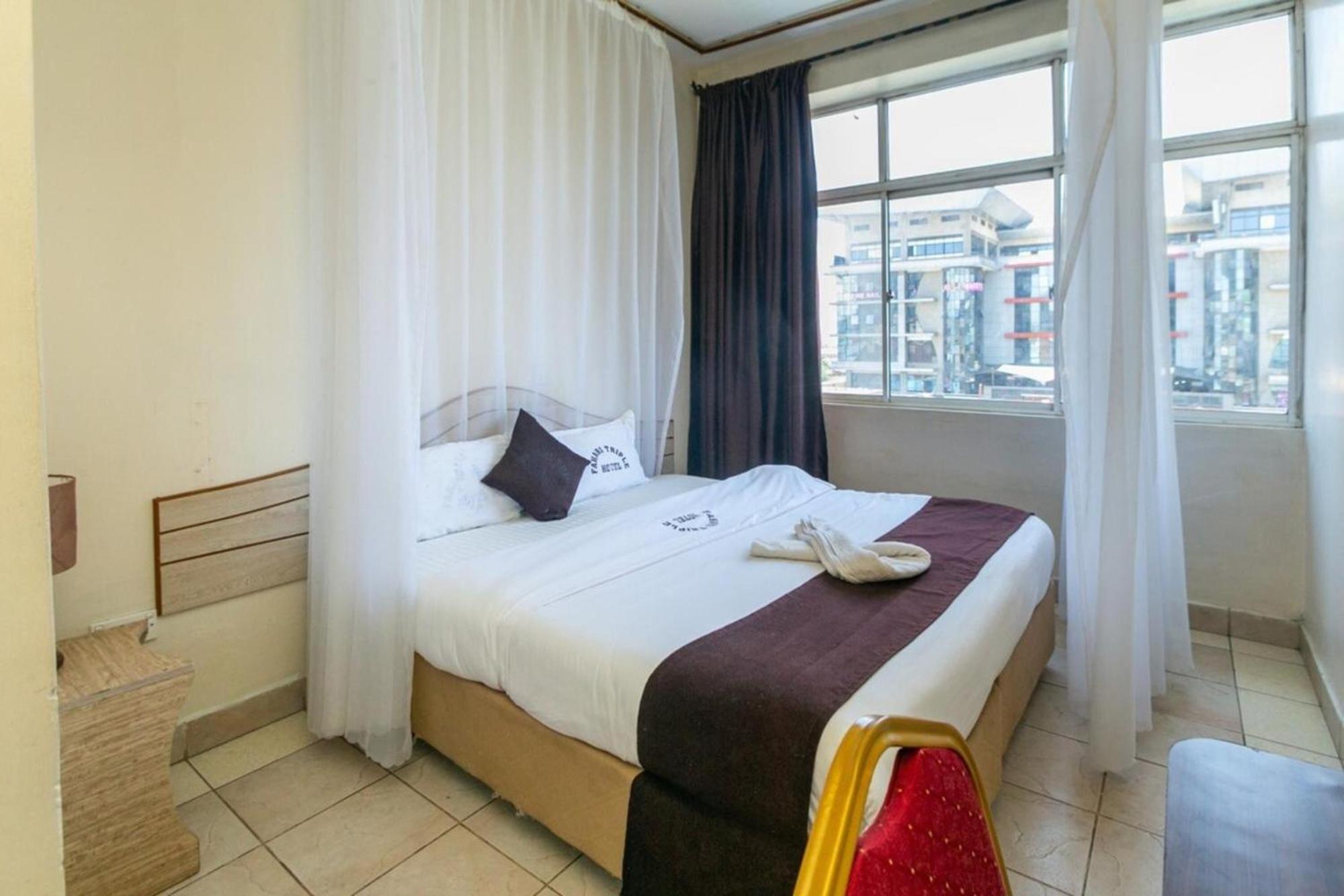 Fahari Bliss Hotel نيروبي المظهر الخارجي الصورة